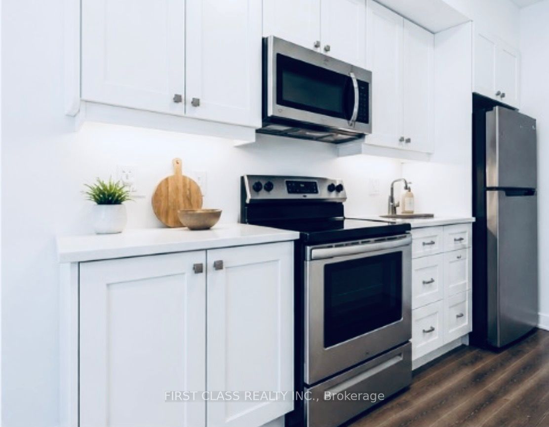 Additional image 2 of 330-50 Lakebreeze Drive, Clarington, ON, L1B 0V9