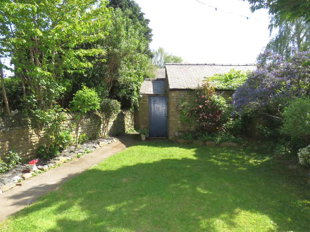 Additional image 37 of 5 bed semi-detached house to rentMontgomery Road, Sheffield S7