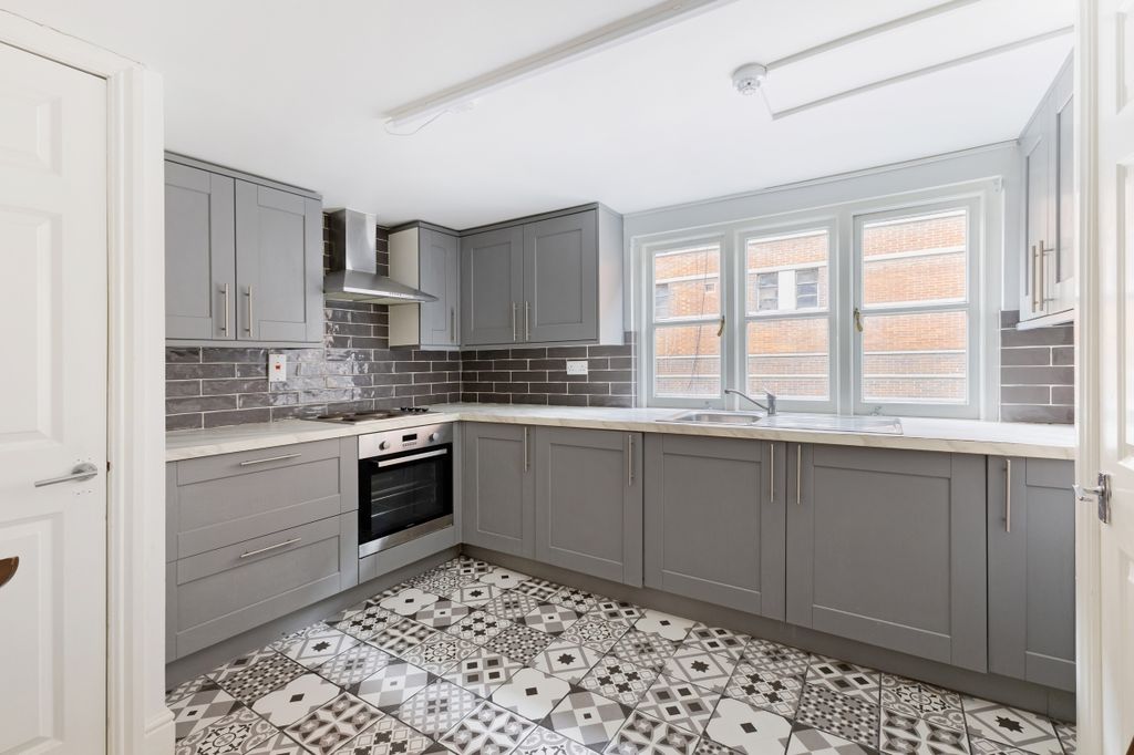 Additional image 12 of 2 bed flat to rentGeorge Street, Oxford OX1