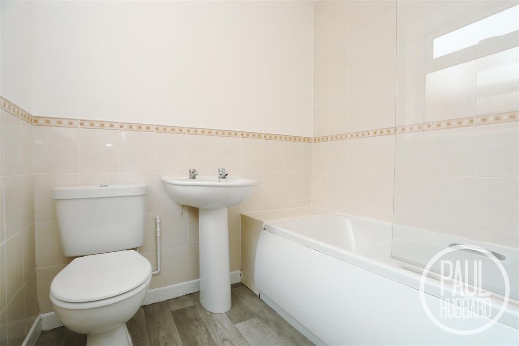 Additional image 8 of 3 bed terraced house to rentSt. Peters Street, Lowestoft NR32