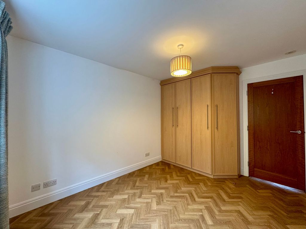 Additional image 10 of 2 bed flat to rent30 West Park Apartments, St Helier JE2