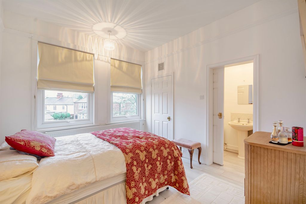 Additional image 14 of 4 bed semi-detached house for saleKing Edward Avenue, Mansfield NG18