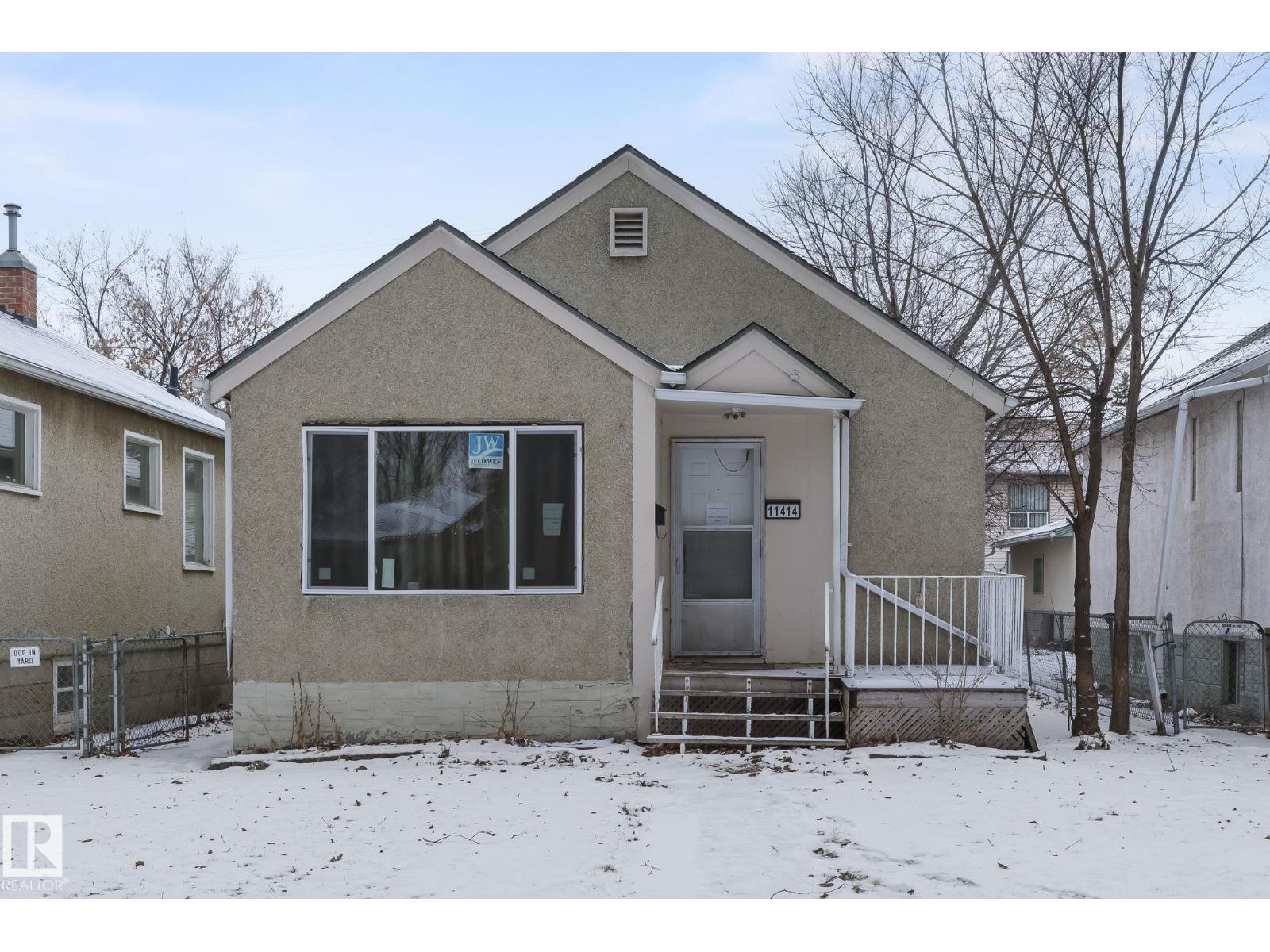 11414 85 Street NW, Edmonton, AB, T5B3C9