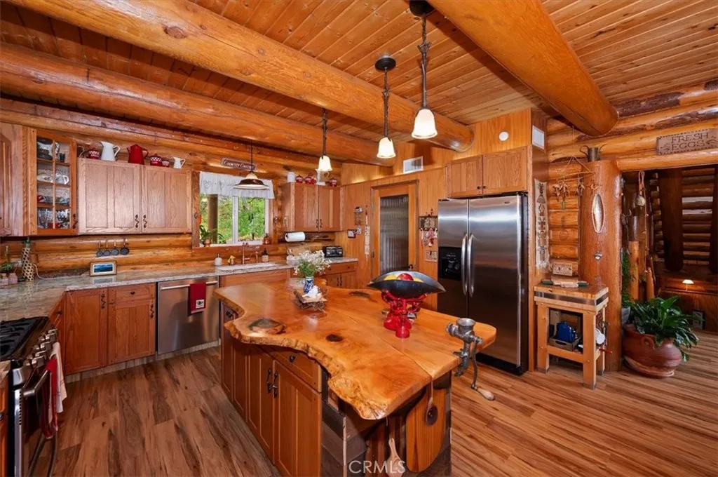 Additional image 86 of 2489 Spring Oak Dr, Running Springs, CA 92382