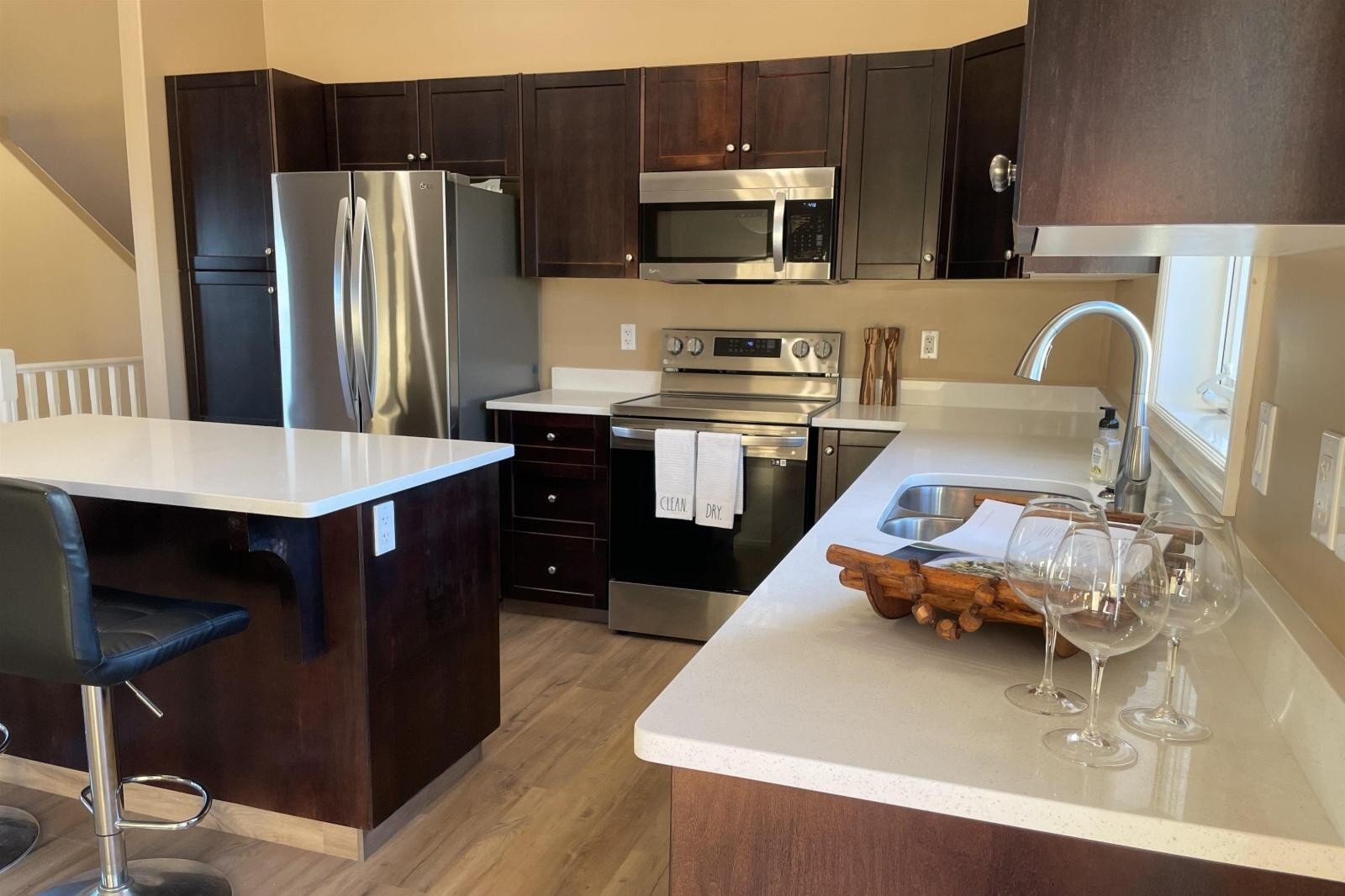 Additional image 8 of 518 26 Street, Cold Lake, AB, T9M0B2