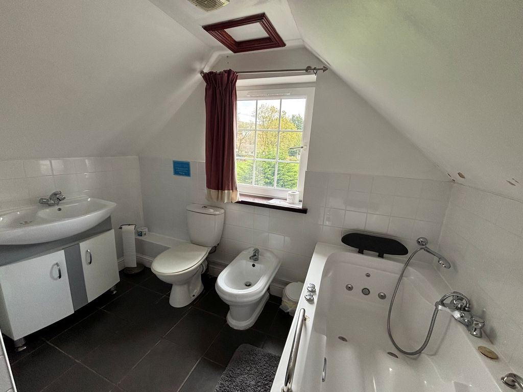 Additional image 20 of 6 bed detached house to rentTabernacle Road, Ammanford SA18