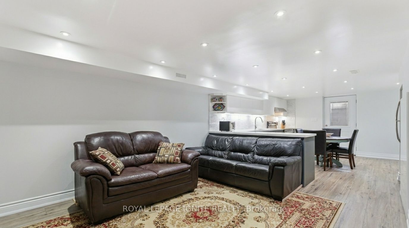 Additional image 6 of 10 Cayuga Avenue, Toronto, ON, M6N 2G1