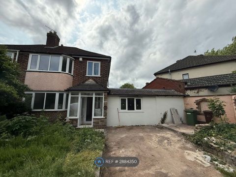 Cannock Road, Wolverhampton WV10