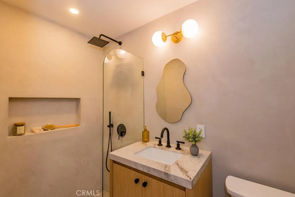 Additional image 104 of 24245 Hatteras St, Woodland Hills, CA 91367