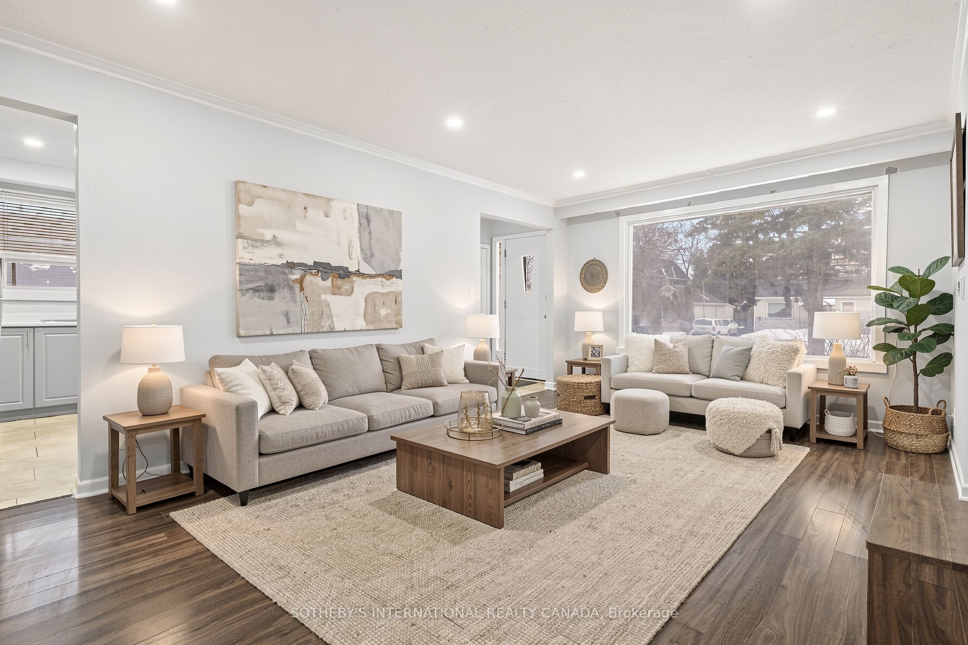 Additional image 2 of upper-957 Beechwood Avenue, Mississauga, ON, L5G 4E3