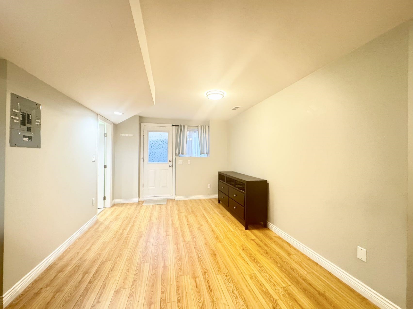 Additional image 5 of Basement-169 78a Avenue, Surrey, BC, V4N 6L4
