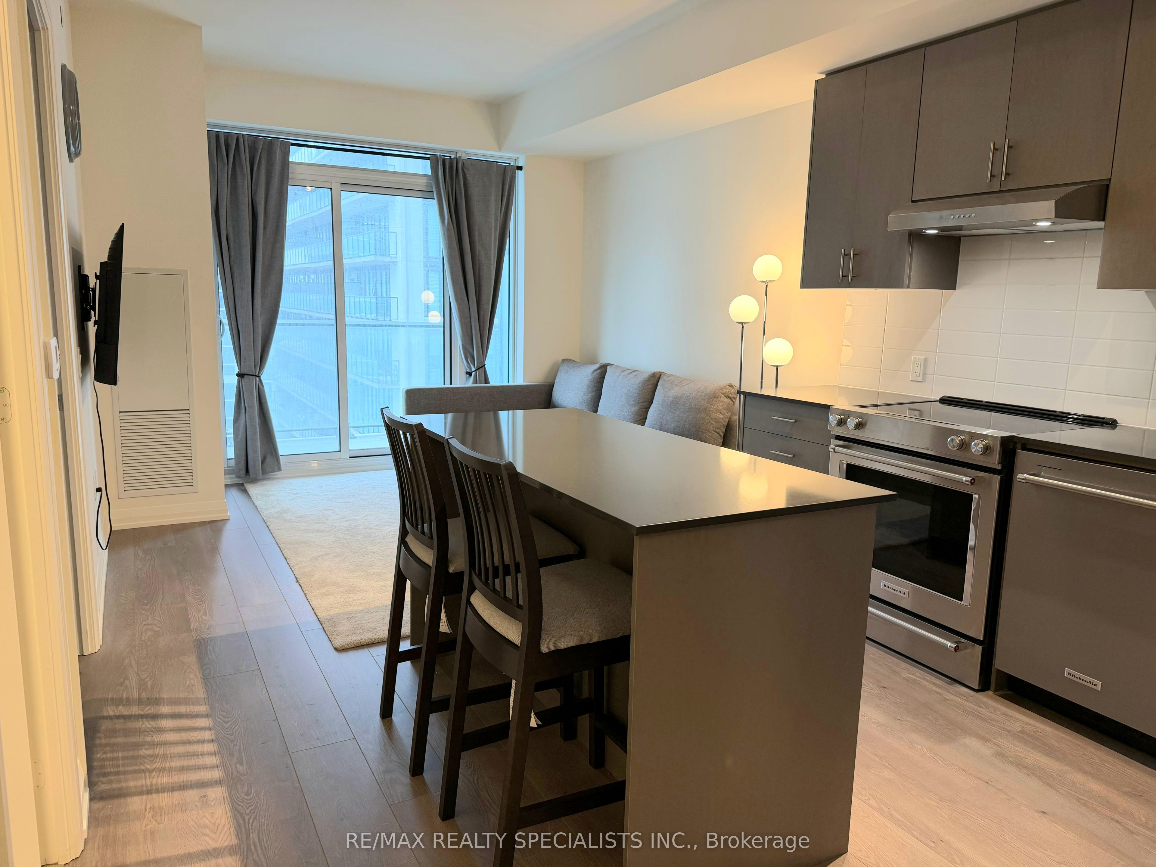 Additional image 2 of 2017-8960 Jane Street, Vaughan, ON, L4K 0N9