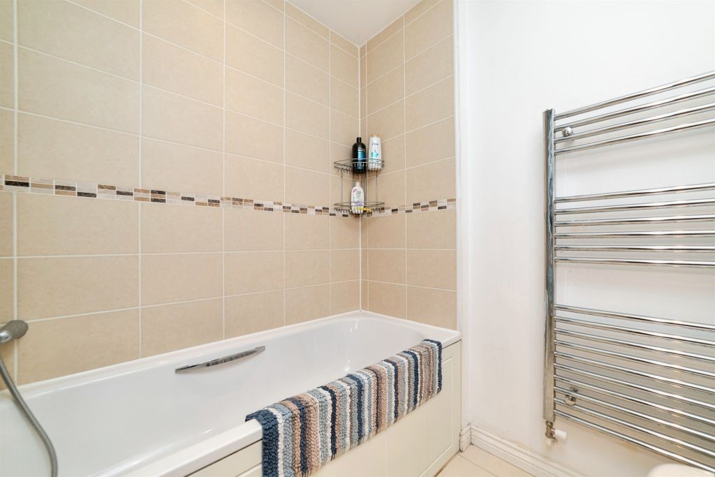 Additional image 20 of 3 bed end terrace house for saleStoney Fields, Watton At Stone, Hertford SG14