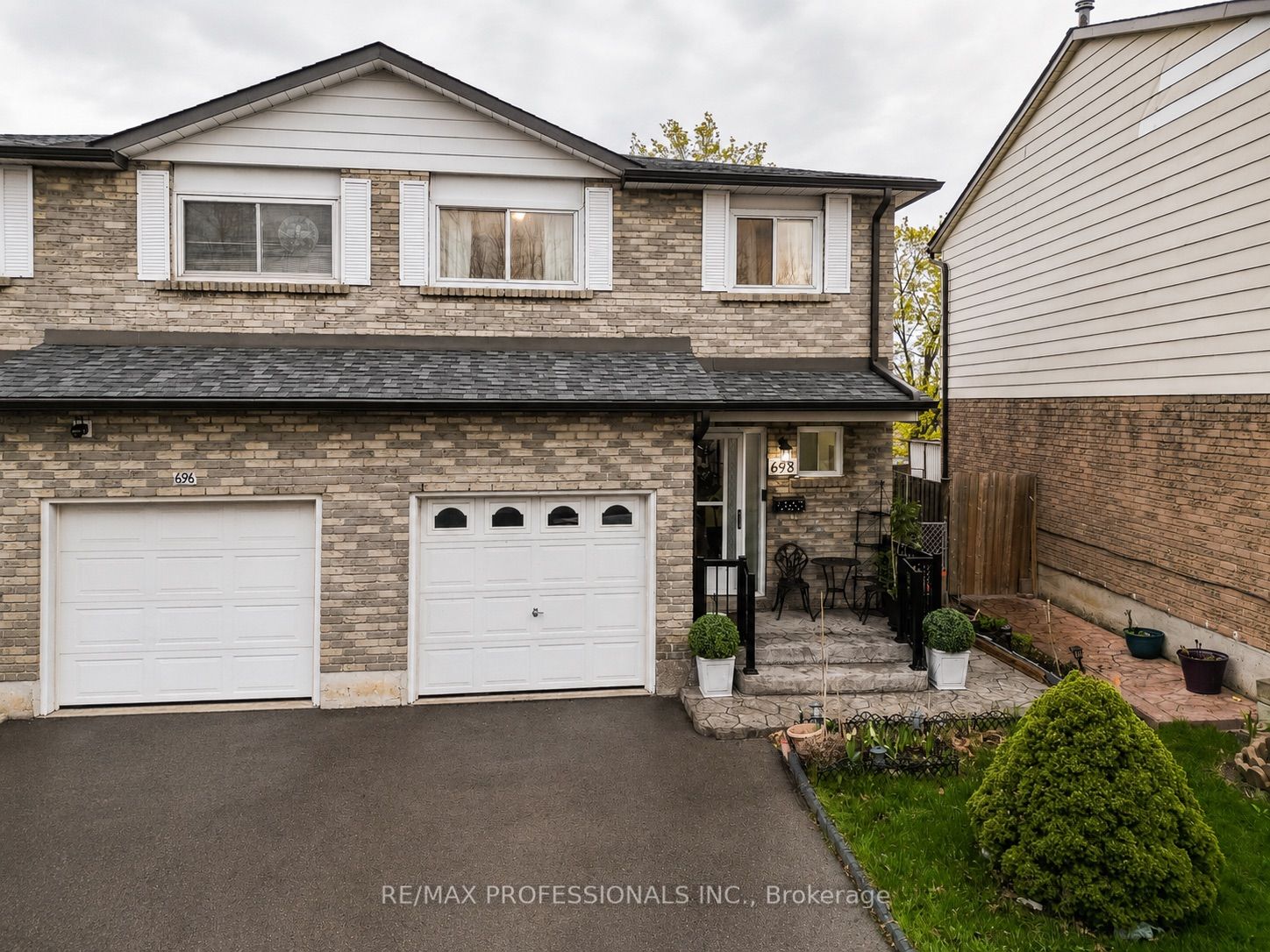 Additional image 3 of 698 Galloway Crescent, Mississauga, ON, L5C 3W1
