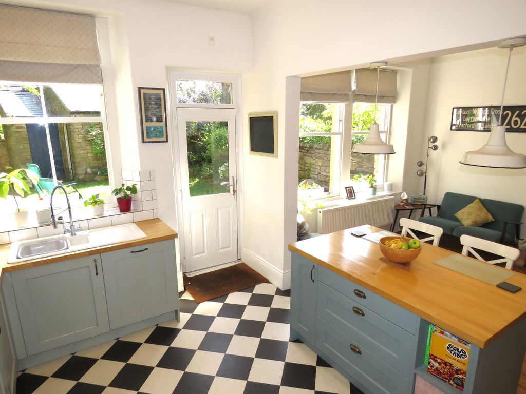Additional image 10 of 5 bed semi-detached house to rentMontgomery Road, Sheffield S7