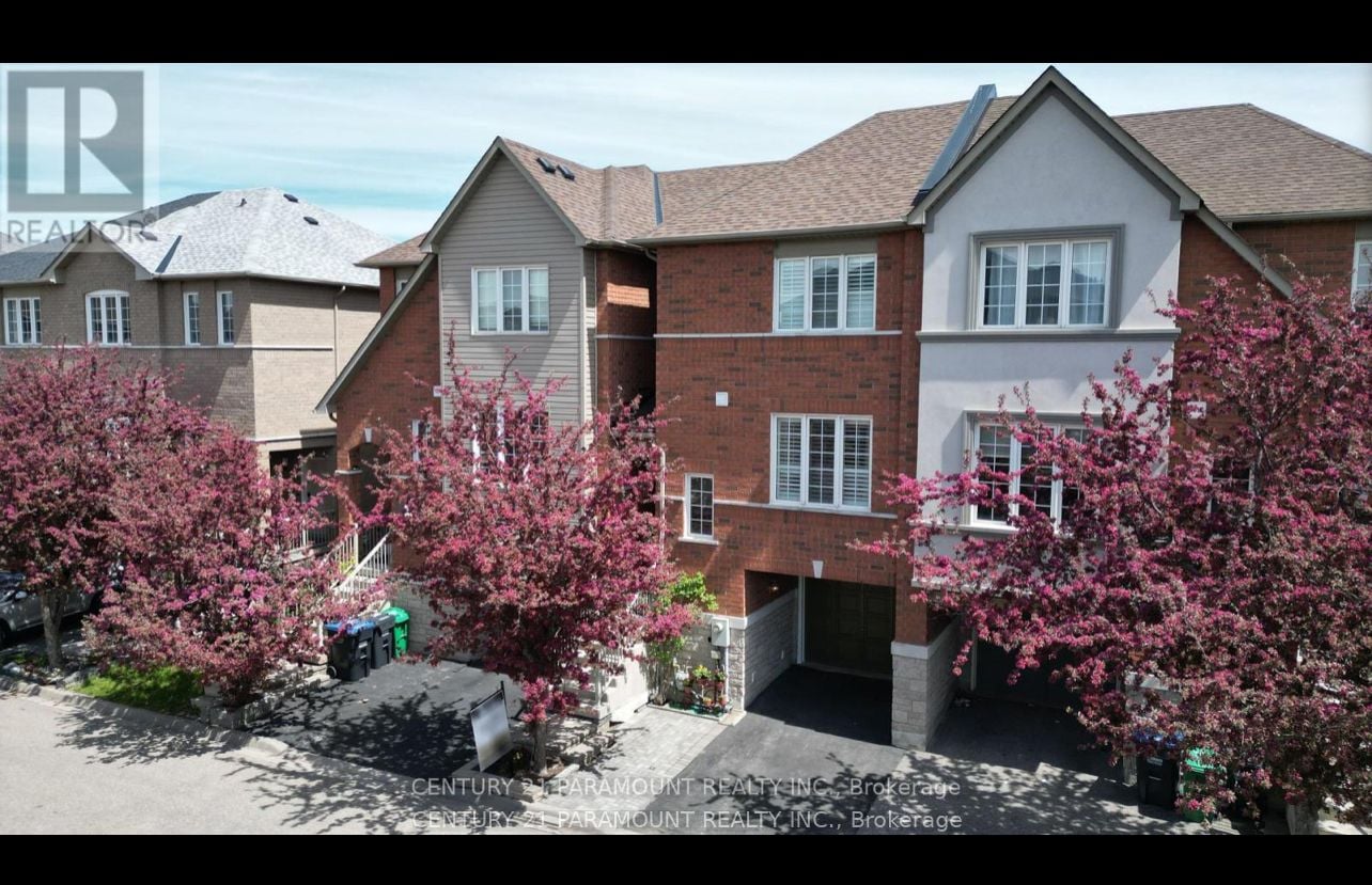 81-7155 Magistrate Terrace, Mississauga, ON, L5W 1Y8