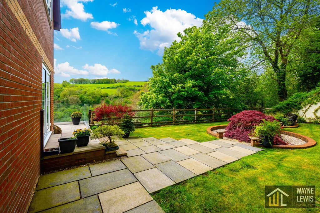 Additional image 9 of 3 bed detached house for saleHill View Drive, Bedlinog, Treharris CF46