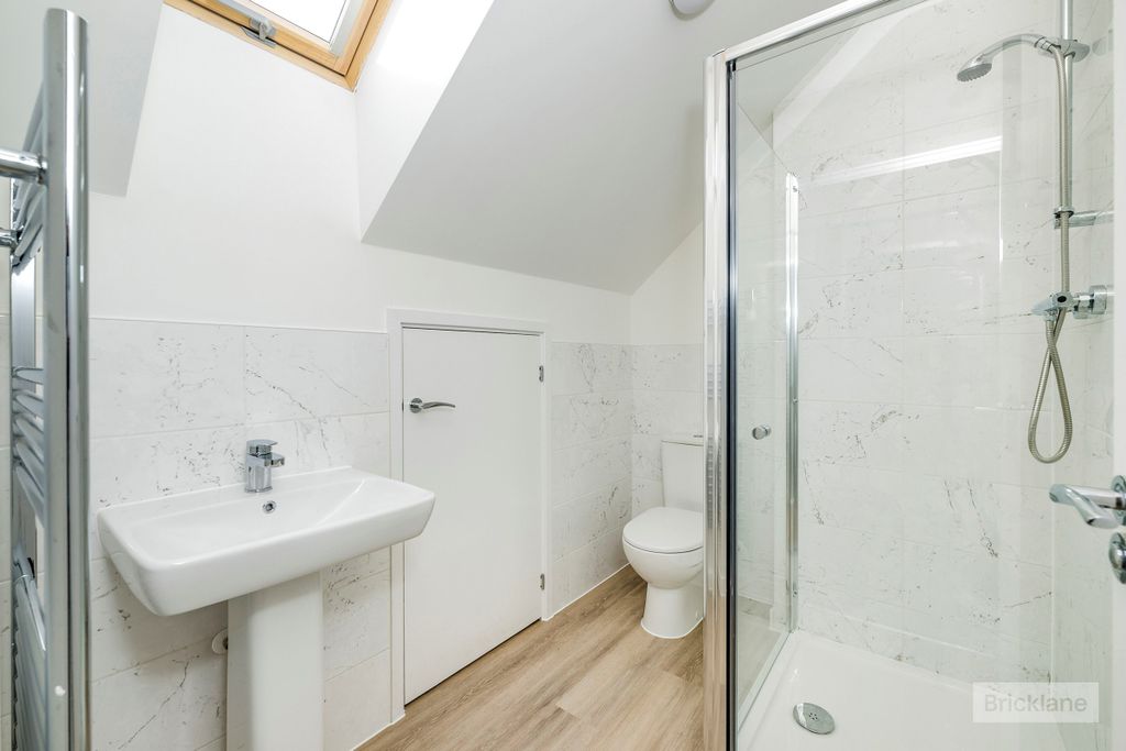 Additional image 7 of 3 bed semi-detached house to rentStonemason Way, Peterborough PE4