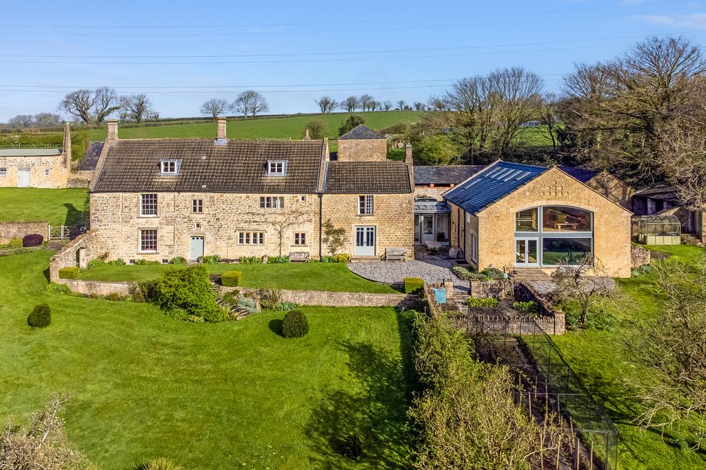 7 bed equestrian for saleDoulting, Somerset BA4