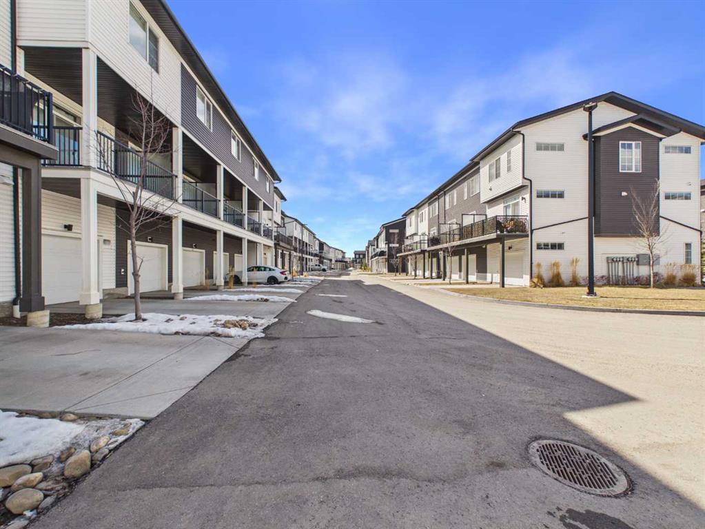 Additional image 6 of 2480 210 Avenue SE, Calgary, AB, t2x 4g1