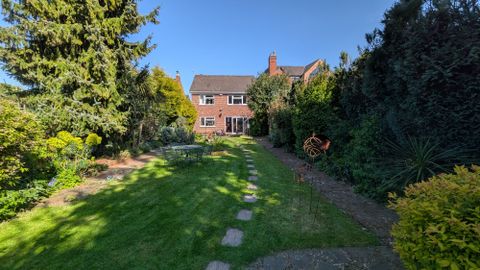 Cliffe Road, Birstall LE4