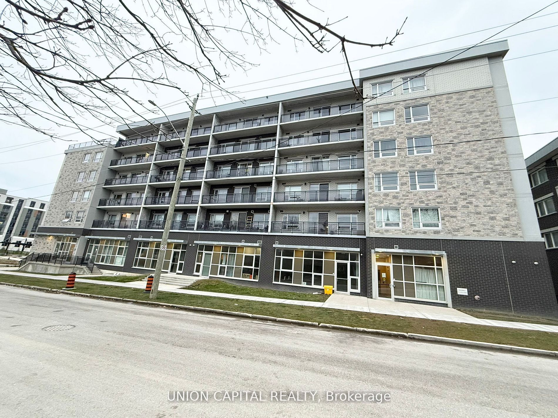 F101-275 Larch Street, Waterloo, ON, N2L 0J3