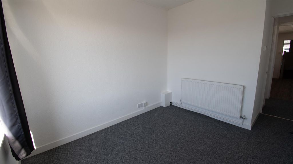Additional image 6 of 2 bed flat to rentNewland Street, Barry CF62