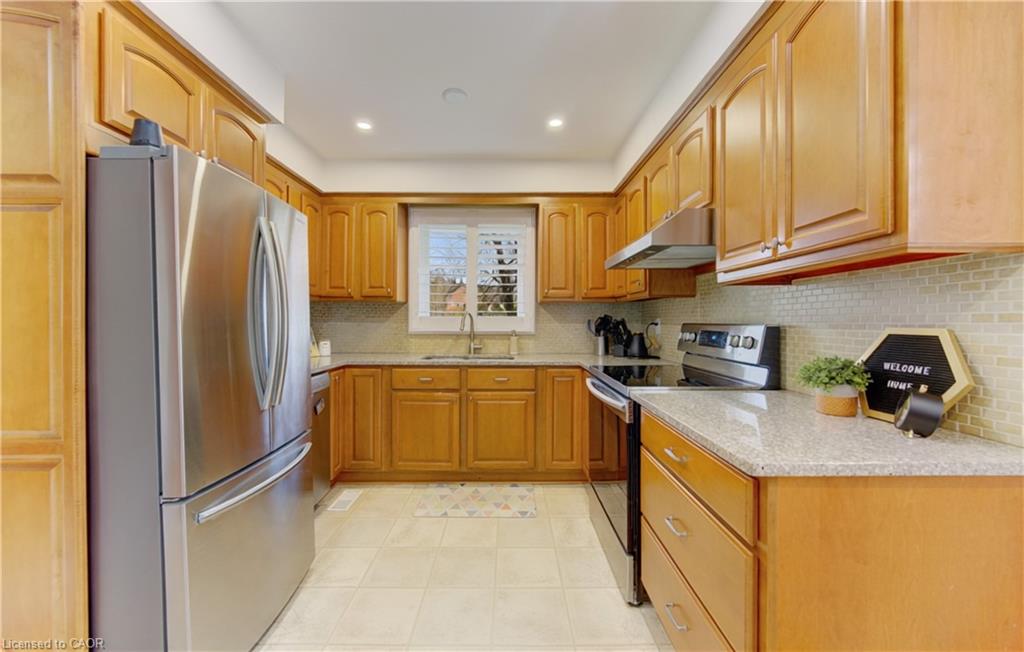 Additional image 6 of 331 Dansbury Drive, Waterloo, ON, N2K 2M1