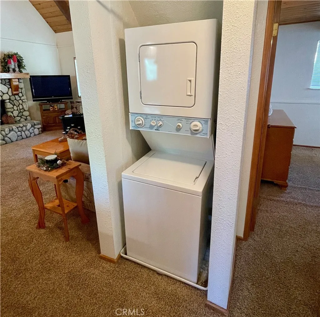 Additional image 12 of 28201 Grenoble Lane, Lake Arrowhead, CA 92352
