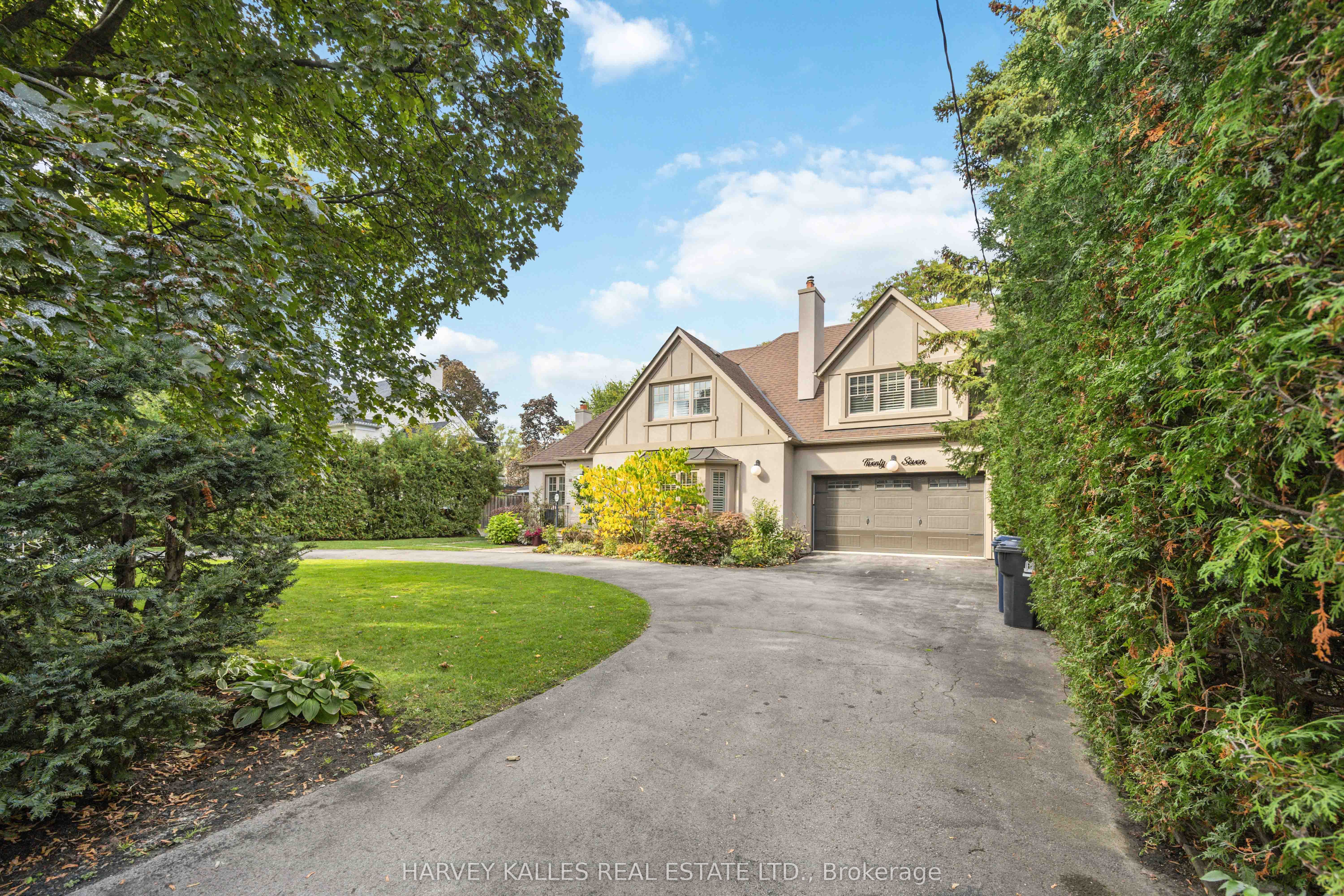 Additional image 4 of 27 Ashley Park Road, Toronto, ON, M9A 4C9
