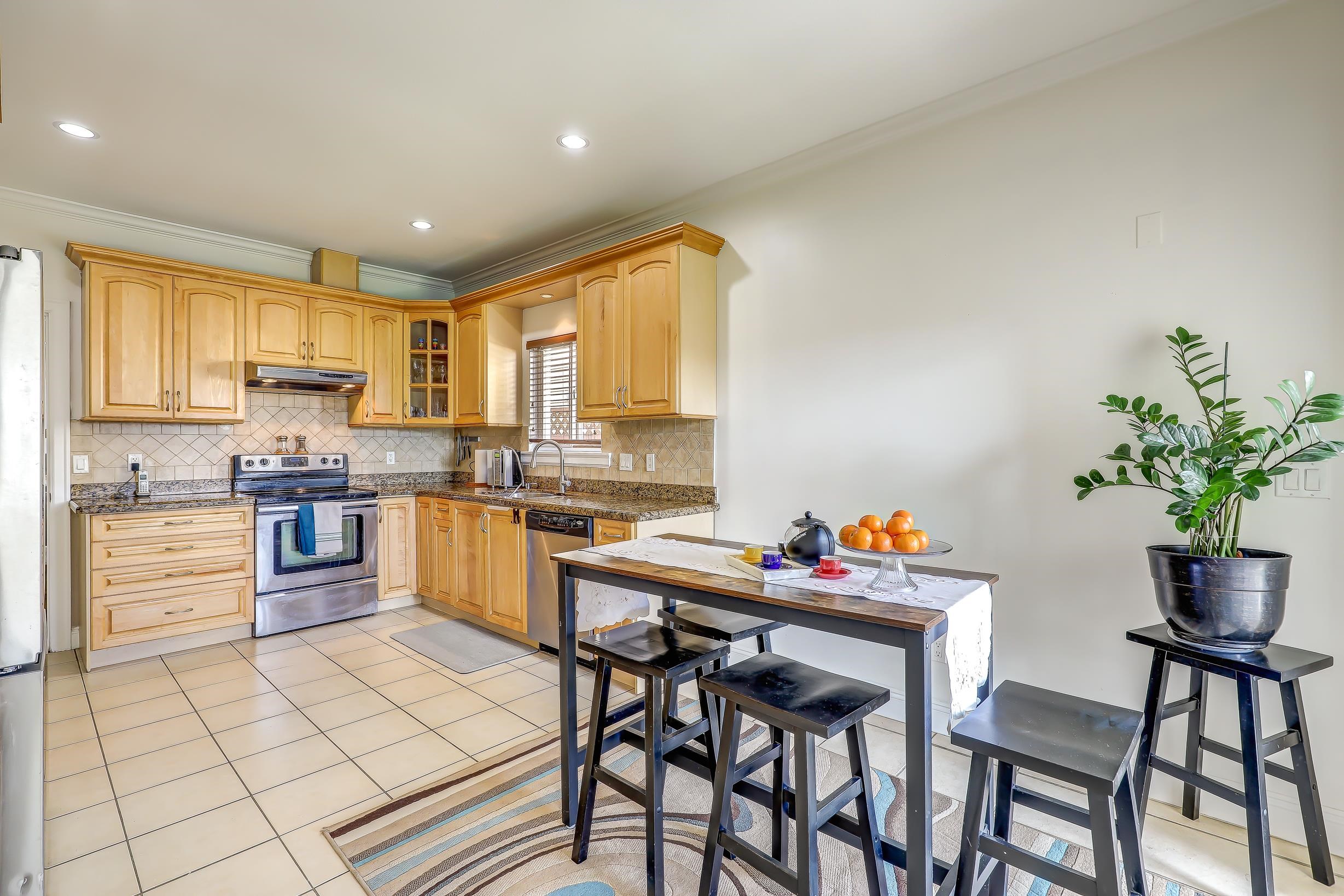 Additional image 3 of 7448 17th Ave Avenue, Burnaby, BC, V3N 1L4