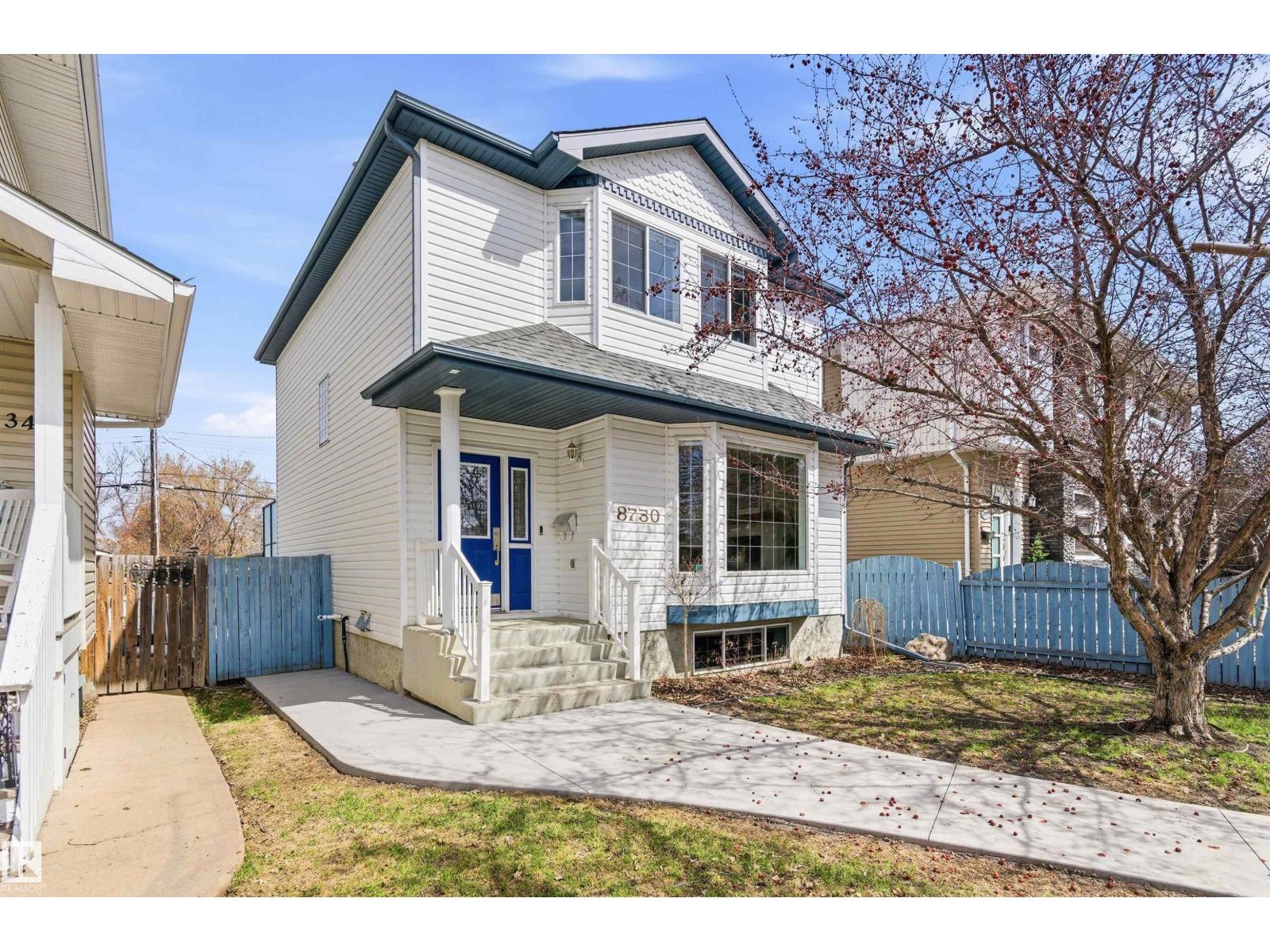 8730 92a Avenue NW, Edmonton, AB, T6C1S6