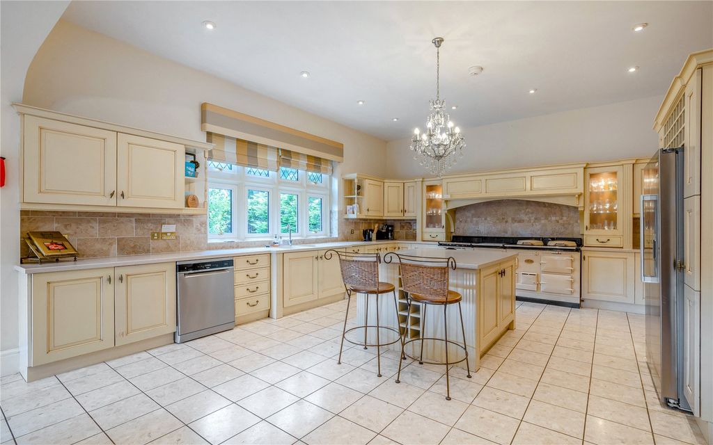 Additional image 5 of 8 bed detached house for saleChester Street, St. Asaph, Denbighshire LL17