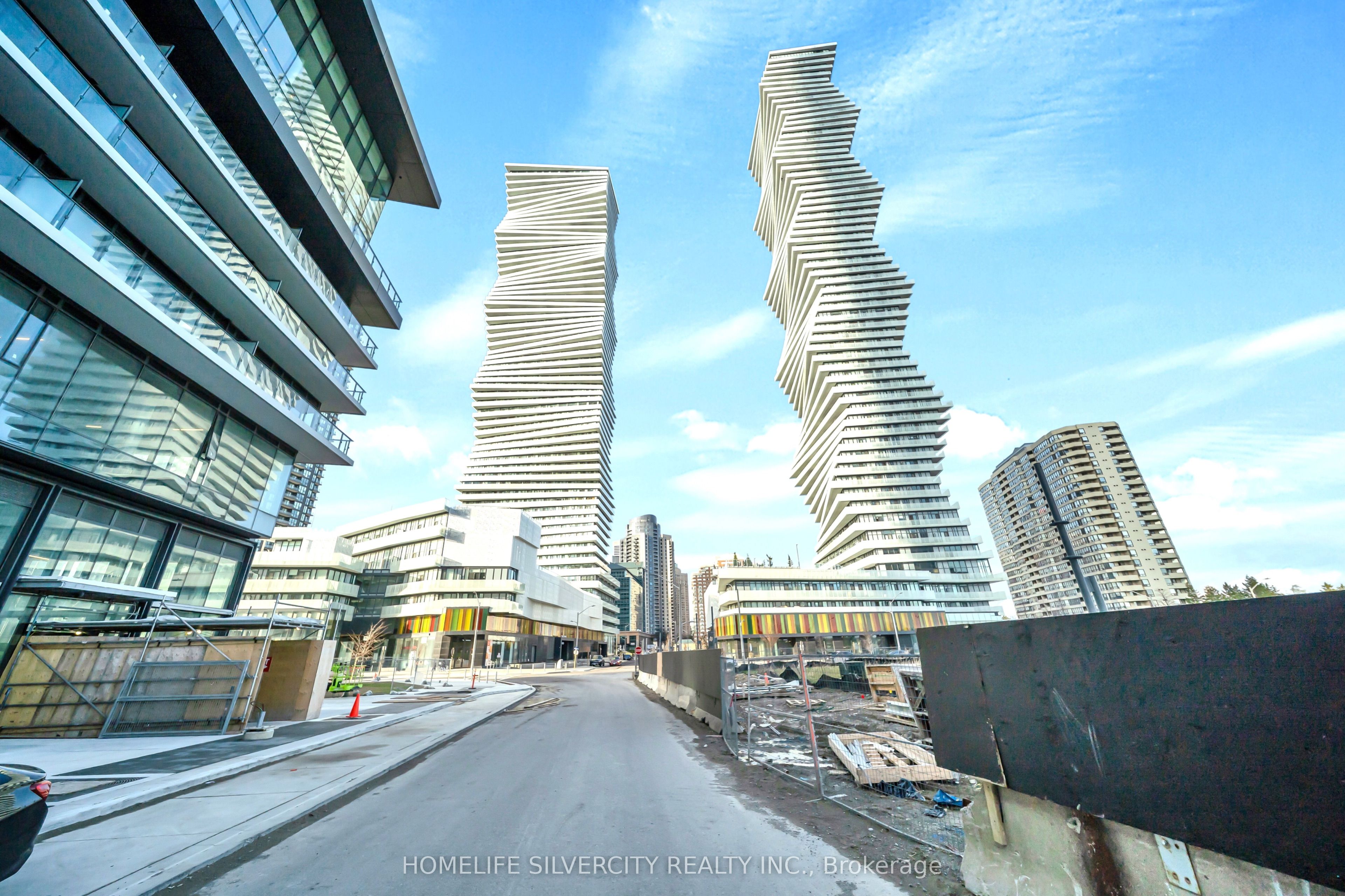 Additional image 3 of 3908-3900 Confederation Parkway, Mississauga, ON, L5B 0M3
