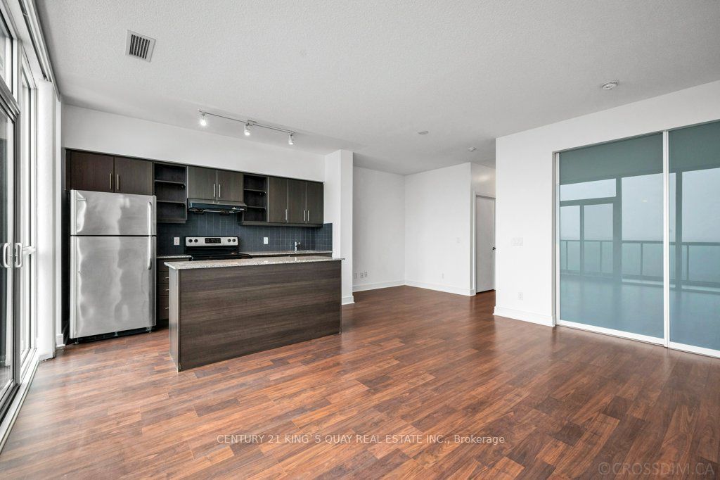 Additional image 4 of PH3-35 Brian Peck Crescent, Toronto, ON, M4G 0A5