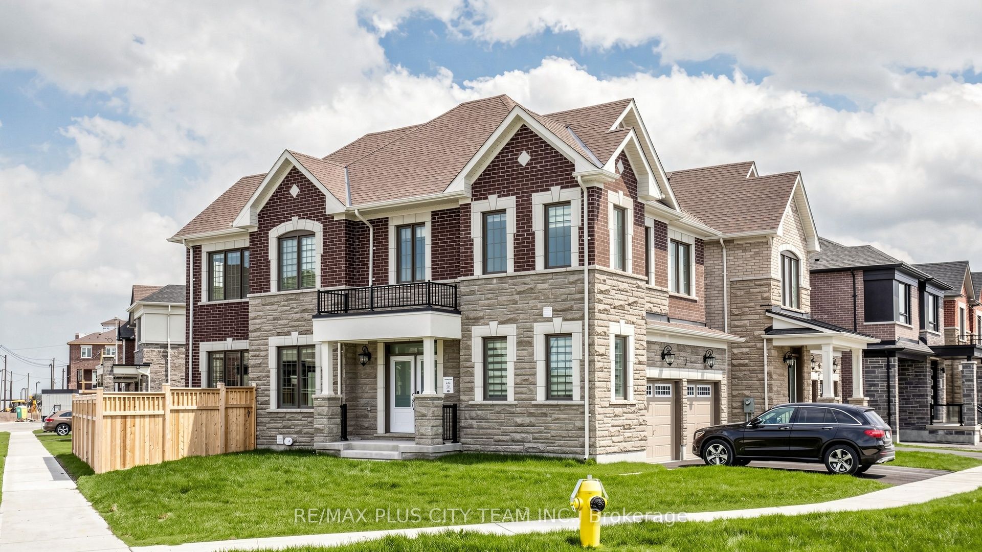 1 George Roman Avenue, Markham, ON, L6C 3L9