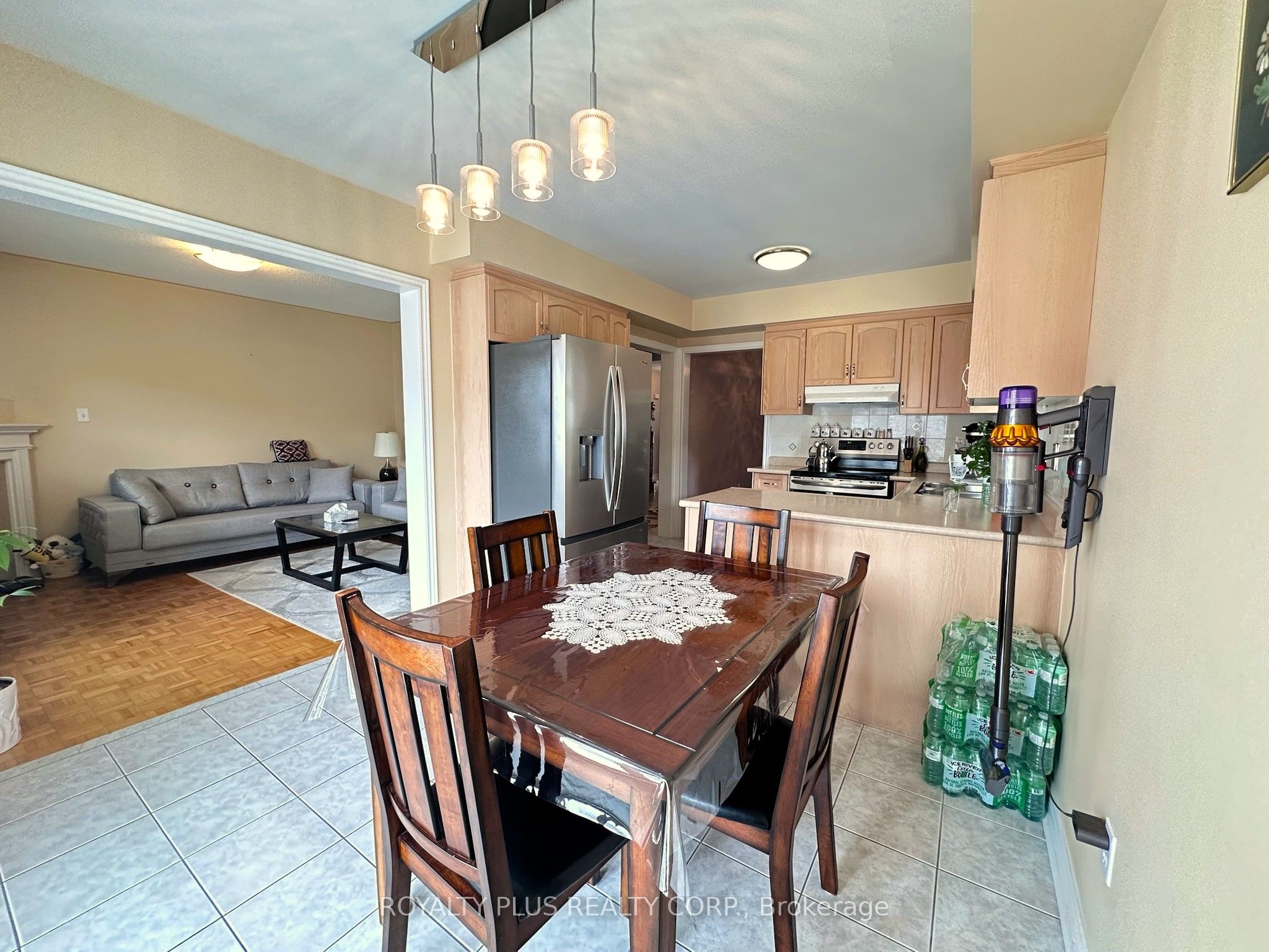 Additional image 5 of 156 Villandry Crescent, Vaughan, ON, L6A 2P9