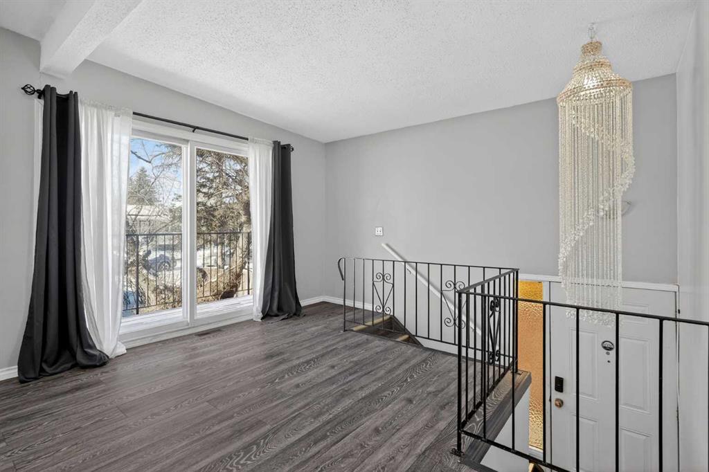 Additional image 4 of 2240A 43 Street SE, Calgary, AB, T2B 1H5
