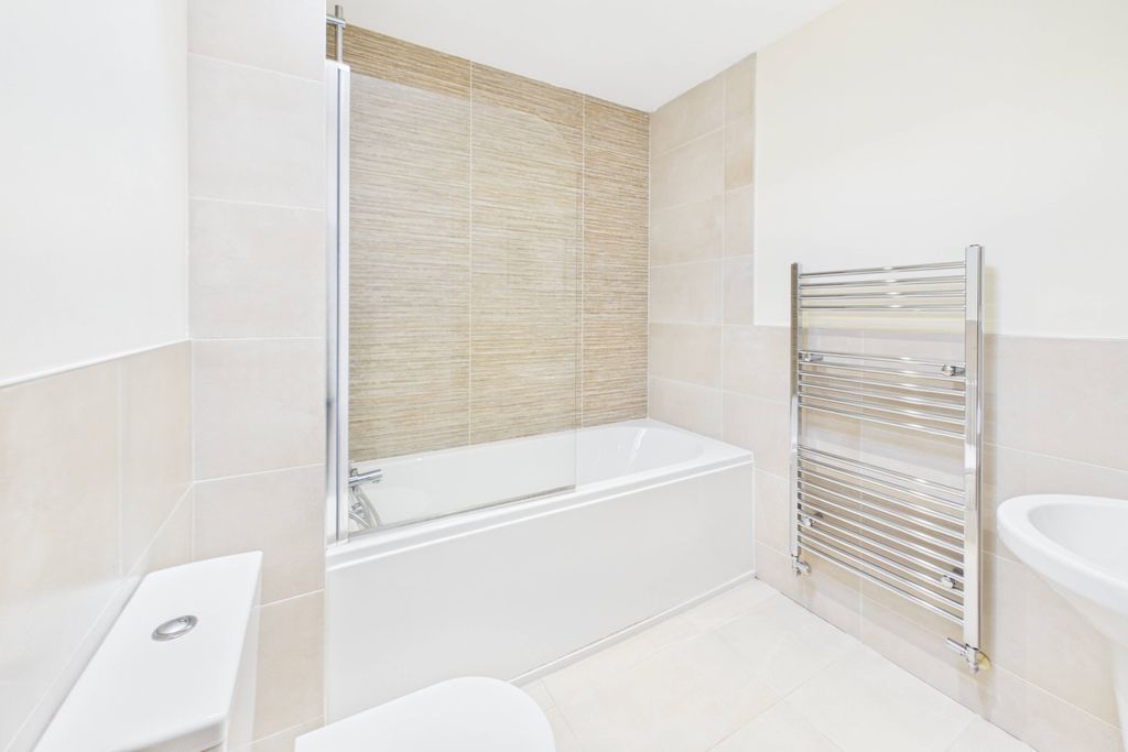 Additional image 22 of 3 bed link detached house to rentHazel Croft, Dore, Sheffield S17
