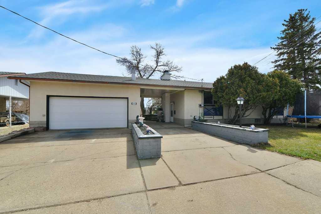 Additional image 2 of 5007 Shull Street, Blackfalds, AB, T0M 0J0