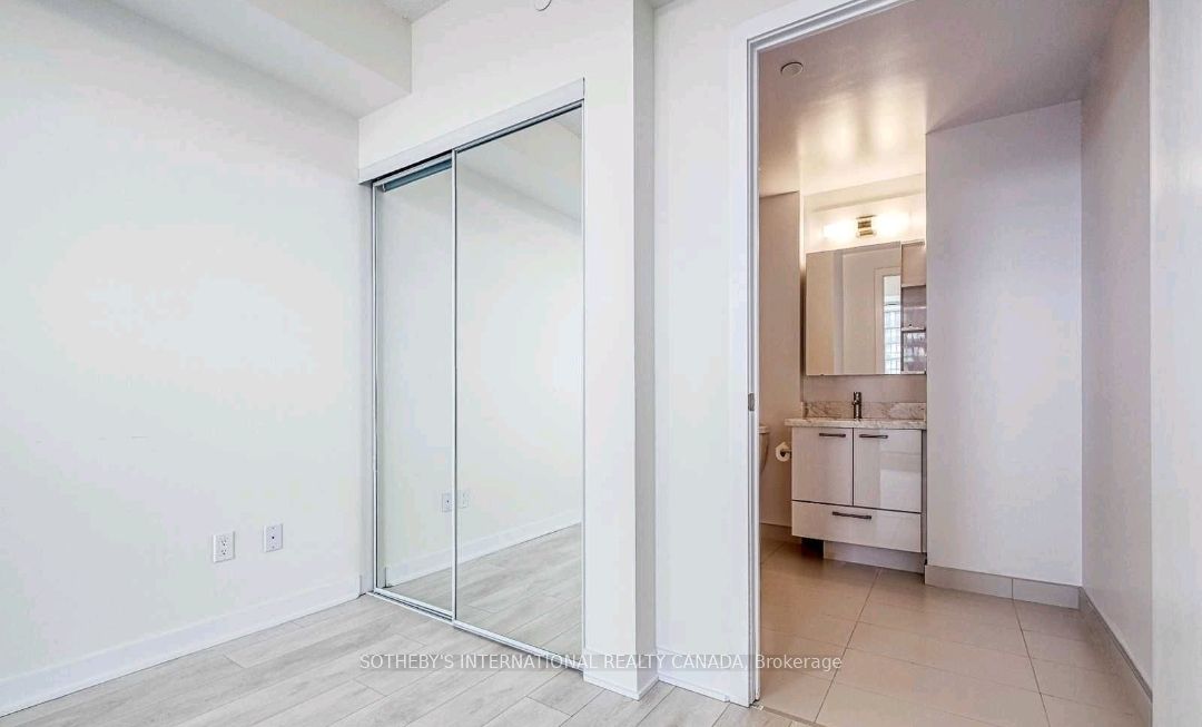 Additional image 2 of 4409-2221 Yonge Street, Toronto, ON, M4S 0B8