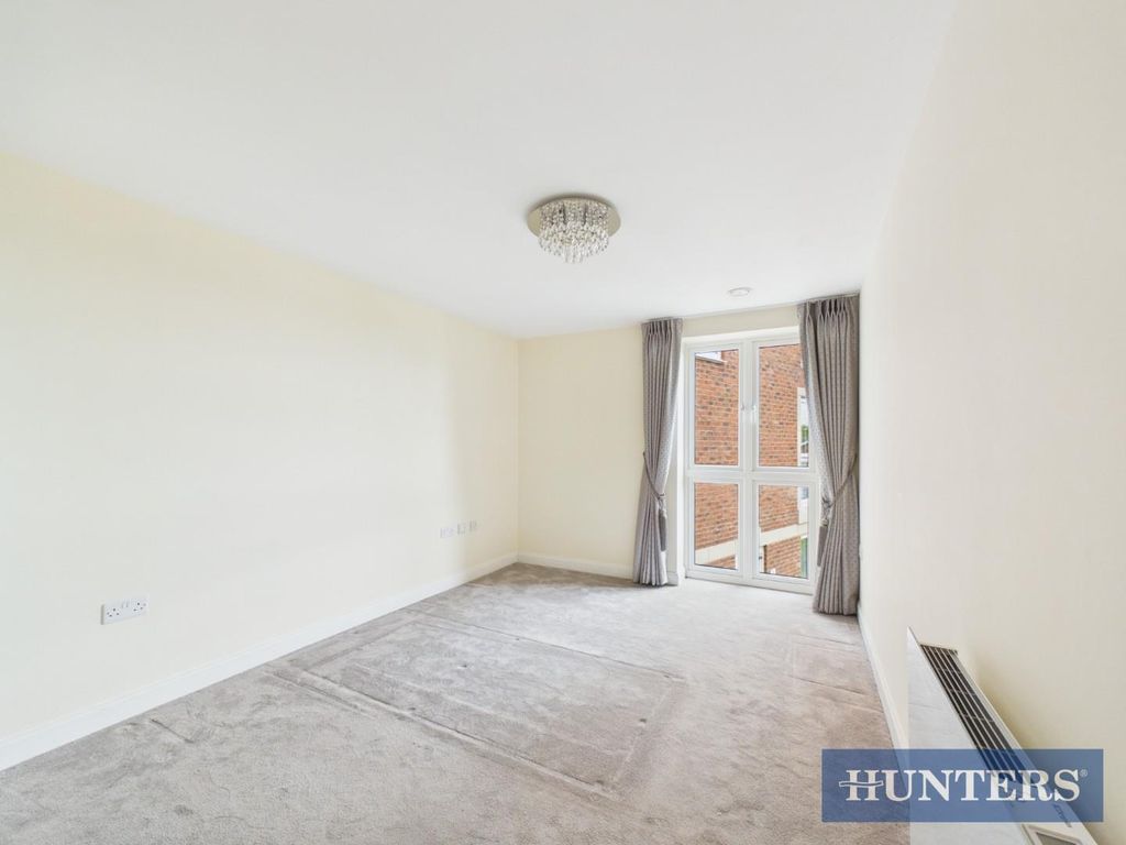Additional image 8 of 2 bed flat for saleMolescroft Road, Beverley HU17