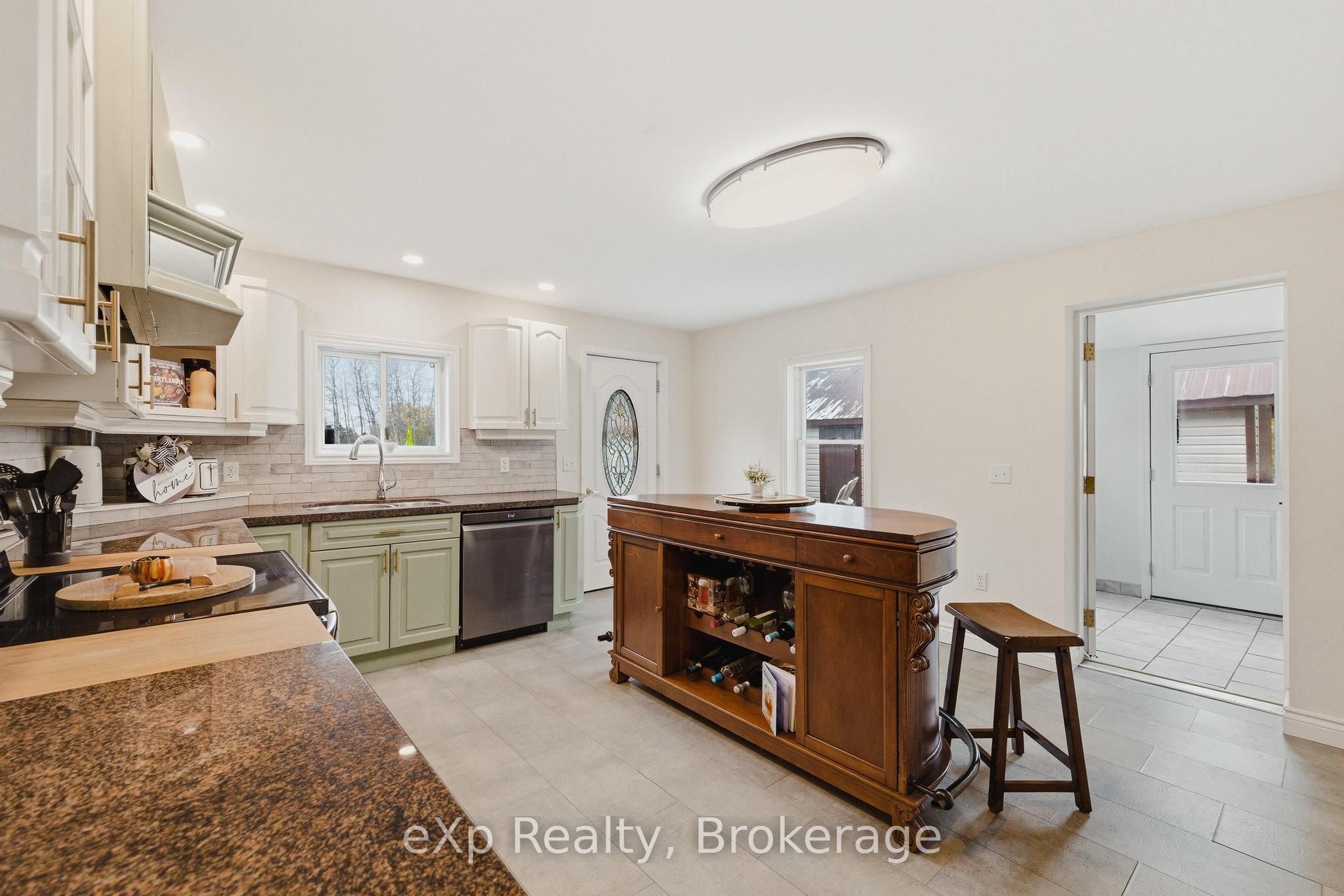 Additional image 4 of 668 Garafraxa Street S, West Grey, ON, N0G 1R0