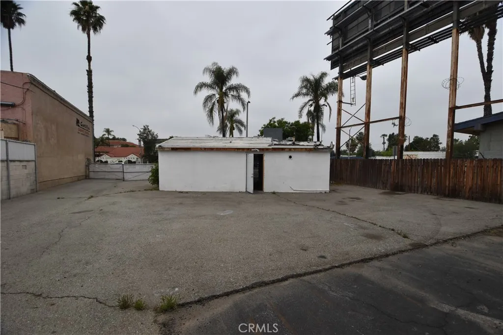 Additional image 9 of 6682 Magnolia Avenue, Riverside, CA 92506