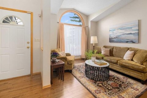 Additional image 8 of 27 Hawkstone Close NW, Calgary, AB, T3G 3P1