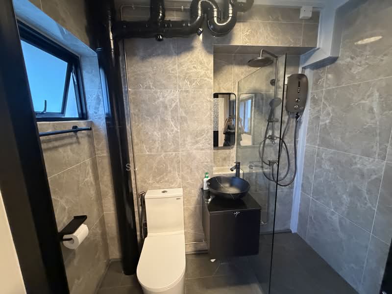 374 Tampines Street 34 photo 5