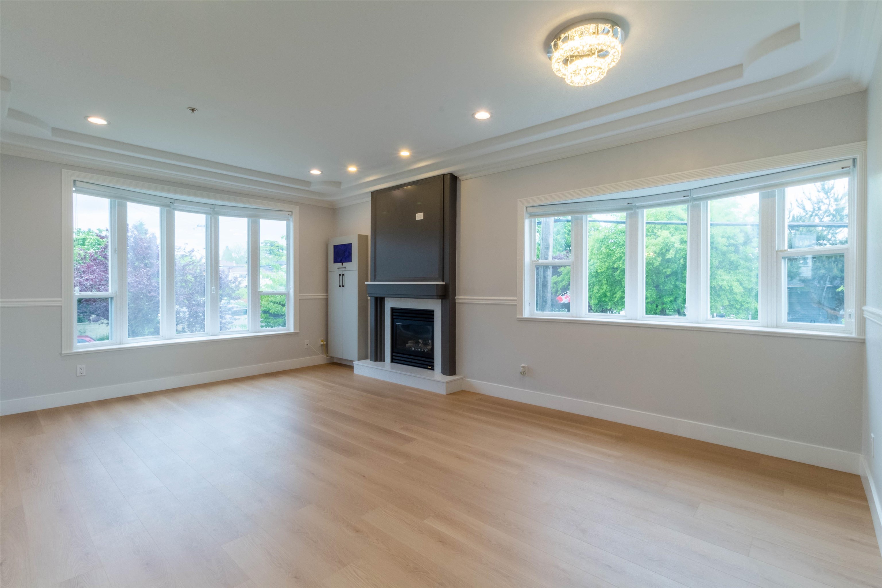 Additional image 5 of 392 63rd Avenue E, Vancouver, BC, V5X 2J9