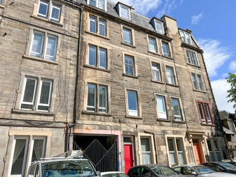 Drum Terrace, Easter Road, Edinburgh EH7