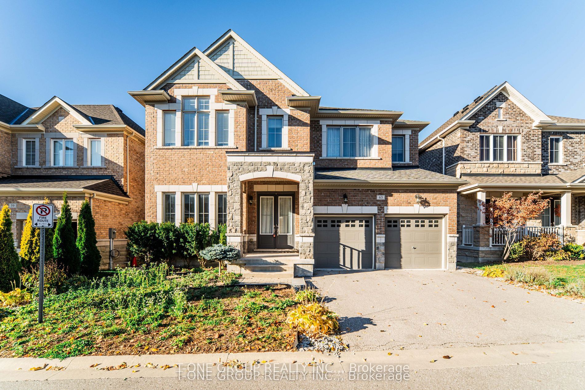 63 Ken Sinclair Crescent, Aurora, ON, L4G 3J1