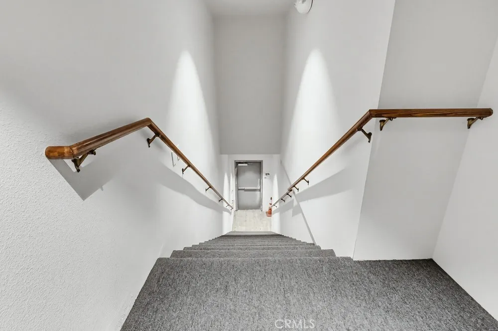 Additional image 102 of 129 W 5th Street, Long Beach, CA 90802